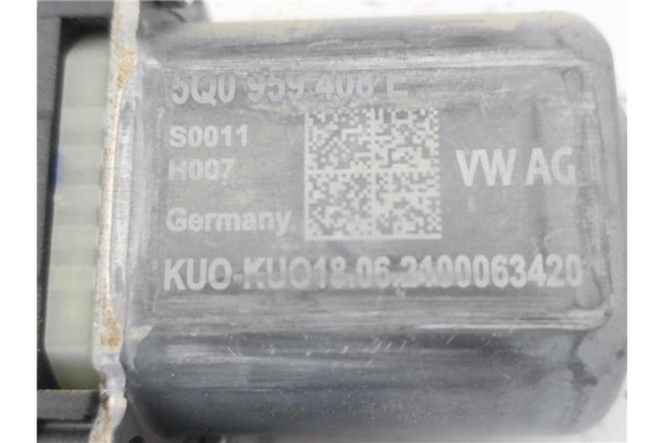 Recambio de motor elevalunas trasero izquierdo para seat ateca (khp) 1.5 style referencia OEM IAM 5Q0959408E  