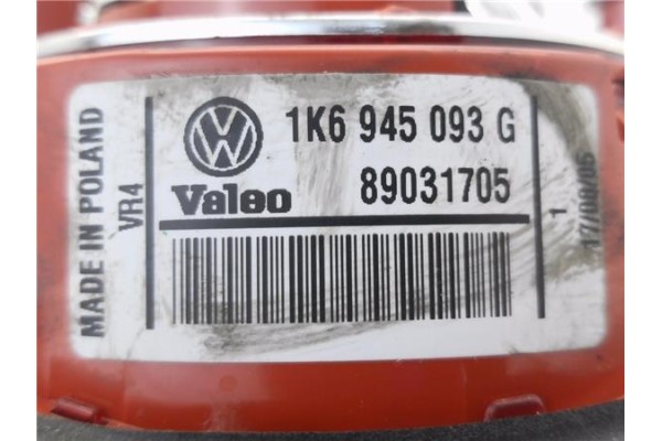 Recambio de piloto porton trasero izquierdo para volkswagen golf v (1k1) 1.9 tdi referencia OEM IAM 1K6945093G  