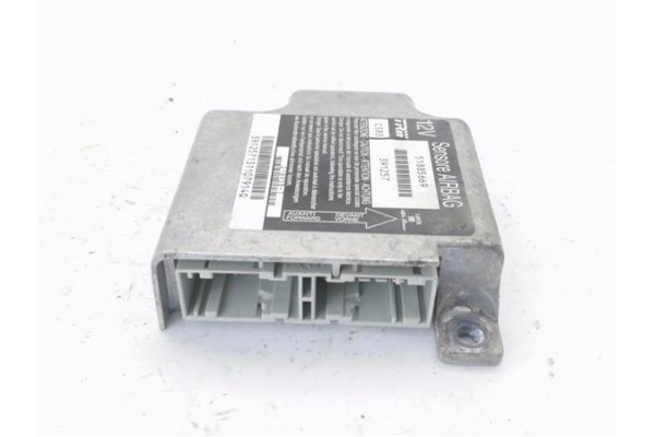 Recambio de centralita airbag para fiat ii panda (169) 1.2 referencia OEM IAM 51885669  