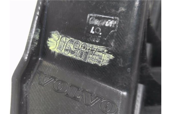 Recambio de piloto superior trasero izquierdo para volvo xc90 d5 referencia OEM IAM 30698141  