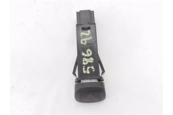 Recambio de interruptor luces emergencia para volvo xc90 d5 referencia OEM IAM 30739319  