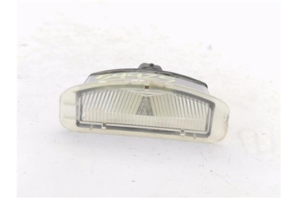 Recambio de piloto matricula para nissan micra (k12e) 1.2 16v referencia OEM IAM 26510AX600  