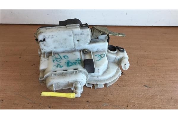 Recambio de cierre electromagnetico delantero derecho para volkswagen polo iii berlina (6n2) 1.0 conceptline referencia OEM IAM 