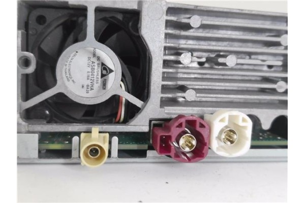 Recambio de autoradio para alfa romeo giulia (952) 2.2 super referencia OEM IAM 52069282  