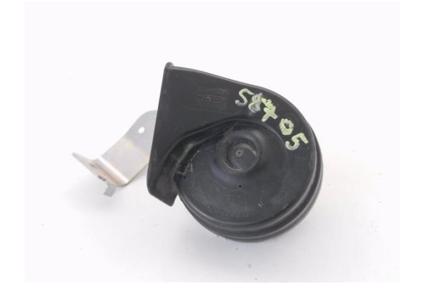 Recambio de bocina para alfa romeo giulia (952) 2.2 super referencia OEM IAM A046522 50534119 