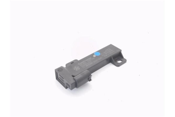 Recambio de centralita antena para alfa romeo giulia (952) 2.2 super referencia OEM IAM 2840864000300 68051315AB 