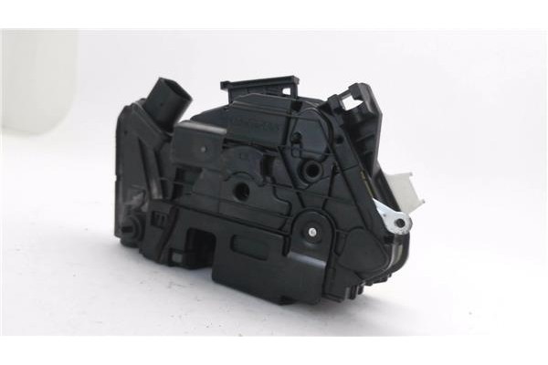 Recambio de cierre electromagnetico delantero izquierdo para seat ibiza berlina (6j5) 1.4 reference referencia OEM IAM 6J0839015
