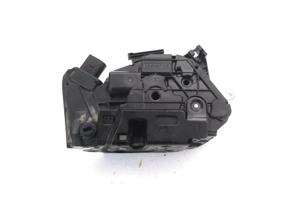Recambio de cierre electromagnetico delantero izquierdo para seat ibiza berlina (6j5) 1.4 reference referencia OEM IAM 6J0839015