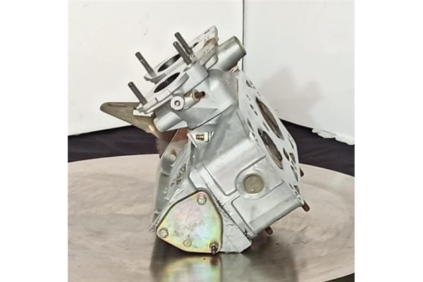 Recambio de culata para alfa romeo 33 referencia OEM IAM 60504580 AR30753 