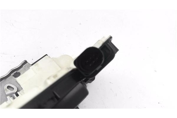 Recambio de cierre electromagnetico delantero derecho para seat ibiza berlina (6j5) 1.4 reference referencia OEM IAM 5N1837016C 