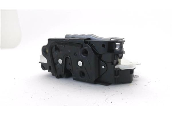 Recambio de cierre electromagnetico delantero derecho para seat ibiza berlina (6j5) 1.4 reference referencia OEM IAM 5N1837016C 