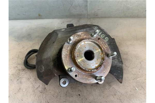 Recambio de mangueta delantero izquierda para kia sorento (bl) 2.5 crdi referencia OEM IAM 512513E250 511003E650 