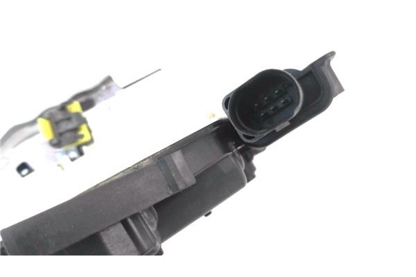 Recambio de cierre electromagnetico trasero derecho para seat ibiza berlina (6j5) 1.4 reference referencia OEM IAM 6J0839016C  