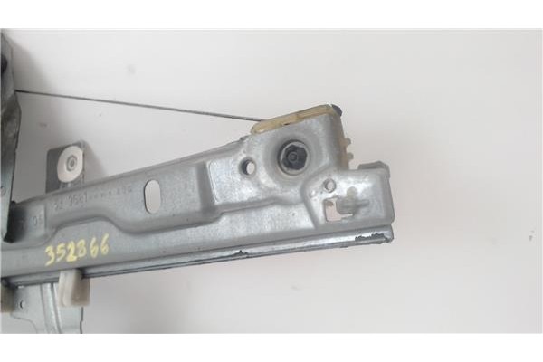 Recambio de mecanismo elevalunas delantero derecho para peugeot 207 1.6 hdi referencia OEM IAM 400916H 440787E 