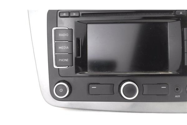 Recambio de autoradio para seat altea xl (5p5) 2.0 freetrack 4x4 referencia OEM IAM 5P0035191C 8,15761E+12 