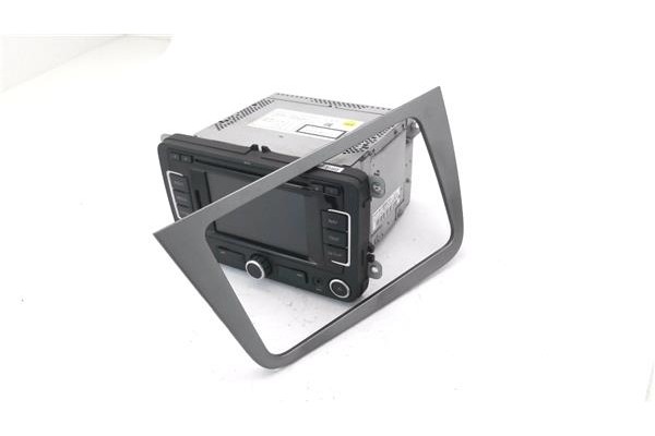 Recambio de autoradio para seat altea xl (5p5) 2.0 freetrack 4x4 referencia OEM IAM 5P0035191C 8,15761E+12 