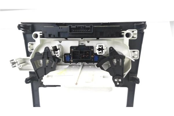 Recambio de mandos calefaccion / a.a. para daihatsu materia (m4_) 1.3 referencia OEM IAM 55422M020 7J017L20 