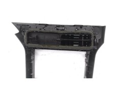 Recambio de embellecedor consola central para opel astra h gtc 1.4 referencia OEM IAM 24465731 330188061 