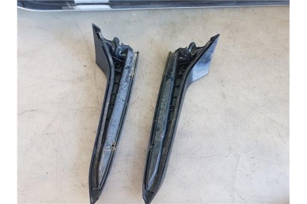 Recambio de aleron trasero para seat leon (kl1) referencia OEM IAM 5FA827933C  
