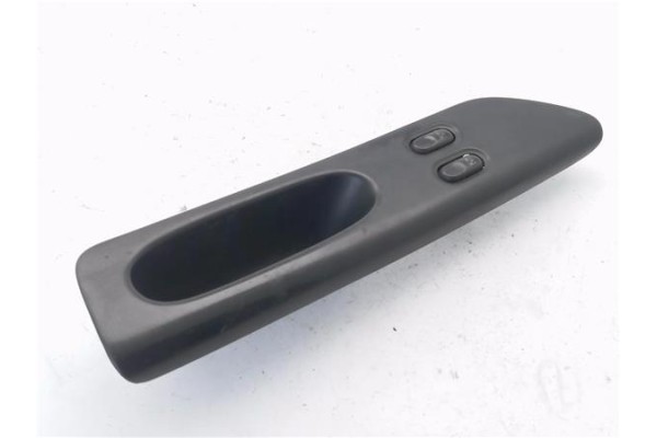Recambio de mando elevalunas delantero izquierdo para renault laguna (b56) 2.0 referencia OEM IAM 8200060045 7701672452E 