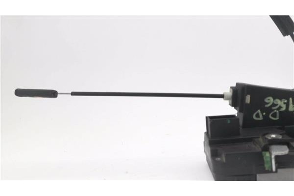 Recambio de cierre electromagnetico delantero derecho para opel corsa c 1.4 referencia OEM IAM 24434885  