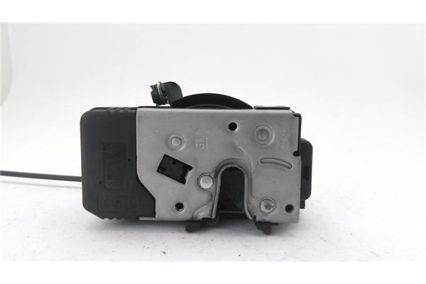 Recambio de cierre electromagnetico delantero derecho para opel corsa c 1.4 referencia OEM IAM 24434885  