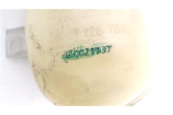 Recambio de botella expansion para opel corsa c 1.4 referencia OEM IAM 460029937  