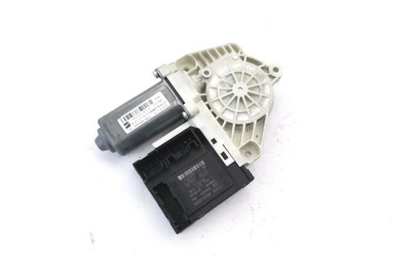 Recambio de motor elevalunas delantero derecho para seat altea xl (5p5) 2.0 freetrack 4x4 referencia OEM IAM 5P0837402N 1K095979