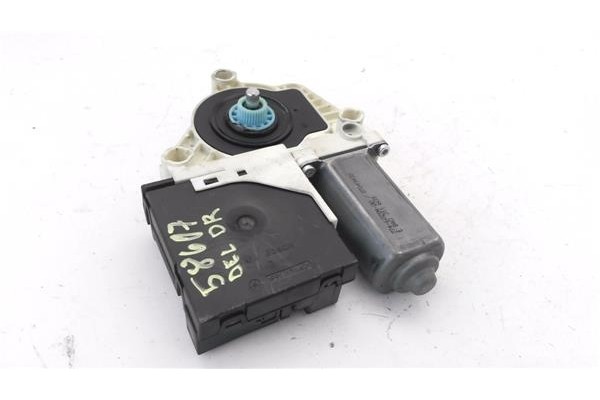 Recambio de motor elevalunas delantero derecho para seat altea xl (5p5) 2.0 freetrack 4x4 referencia OEM IAM 5P0837402N 1K095979