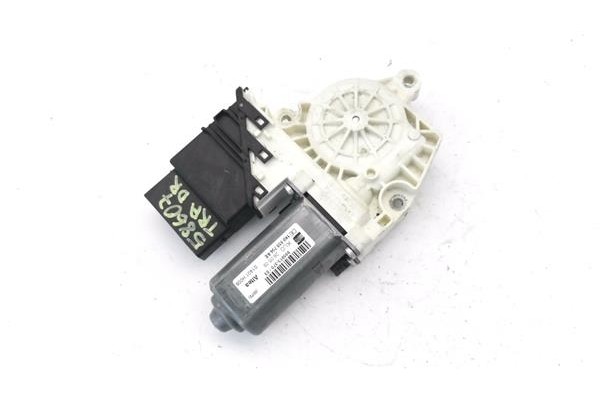 Recambio de motor elevalunas trasero derecho para seat altea xl (5p5) 2.0 freetrack 4x4 referencia OEM IAM 1K0959704AE 995915370