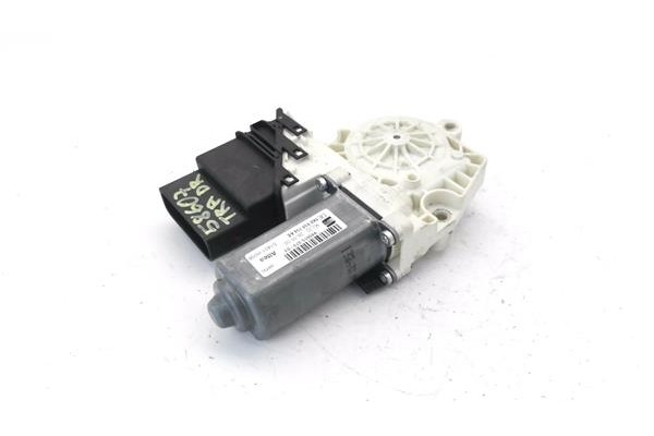 Recambio de motor elevalunas trasero derecho para seat altea xl (5p5) 2.0 freetrack 4x4 referencia OEM IAM 1K0959704AE 995915370