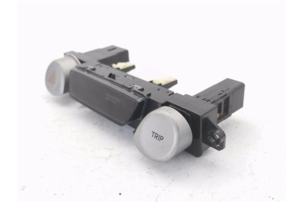 Recambio de interruptor luces emergencia para hyundai i20 (pb) 1.2 referencia OEM IAM 937701J100  