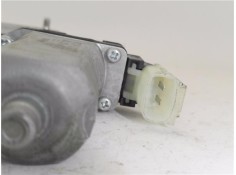 Recambio de mecanismo elevalunas delantero derecho para hyundai i20 (pb) 1.2 referencia OEM IAM 988201J100 2,62E+09 