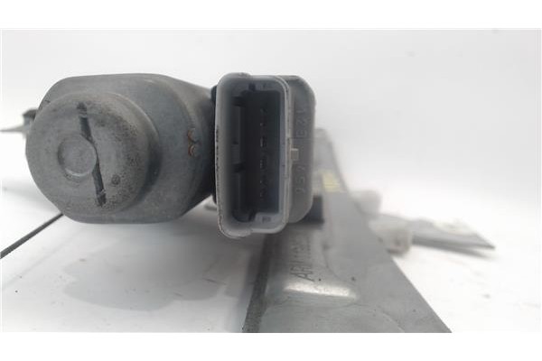 Recambio de mecanismo elevalunas delantero derecho para peugeot 207 1.6 hdi referencia OEM IAM 400916H 440787E 