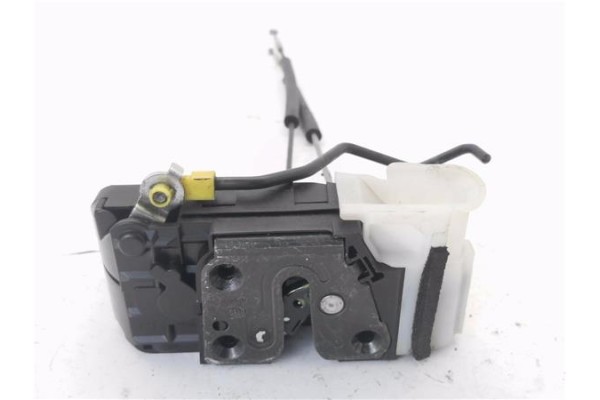 Recambio de cierre electromagnetico delantero izquierdo para hyundai i20 (pb) 1.2 referencia OEM IAM 813101J020  