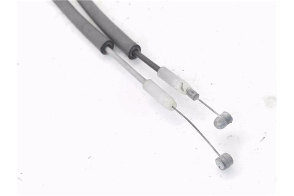 Recambio de cierre electromagnetico delantero izquierdo para hyundai i20 (pb) 1.2 referencia OEM IAM 813101J020  