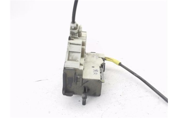 Recambio de cierre electromagnetico delantero derecho para fiat scudo 2.0 d multijet referencia OEM IAM 9681334980  