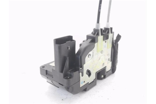 Recambio de cierre electromagnetico delantero derecho para hyundai i20 (pb) 1.2 referencia OEM IAM 813201J020  