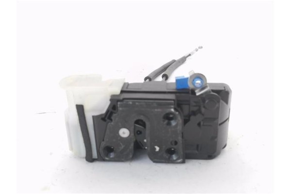 Recambio de cierre electromagnetico delantero derecho para hyundai i20 (pb) 1.2 referencia OEM IAM 813201J020  