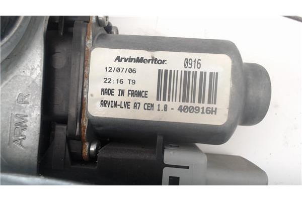 Recambio de mecanismo elevalunas delantero derecho para peugeot 207 1.6 hdi referencia OEM IAM 400916H 440787E 
