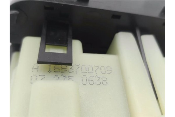 Recambio de palanca de cambio para mercedes-benz clase b (bm 245) 2.0 180 cdi (245.207) referencia OEM IAM A1693700709  
