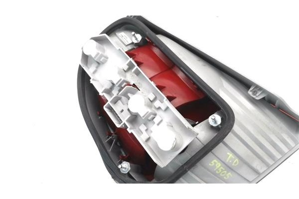 Recambio de piloto trasero derecho para skoda superb (3u4) 1.9 tdi referencia OEM IAM 9EL35407902 1SCX13A602AB 