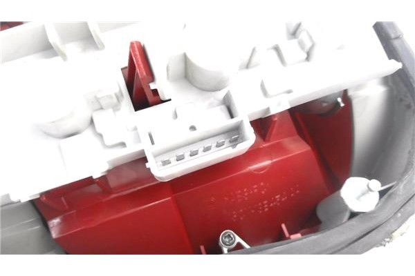 Recambio de piloto trasero derecho para skoda superb (3u4) 1.9 tdi referencia OEM IAM 9EL35407902 1SCX13A602AB 