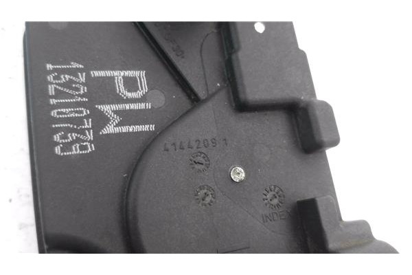 Recambio de cierre electromagnetico trasero derecho para opel astra h berlina 1.7 cdti referencia OEM IAM 13210739 41442091 