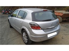 opel astra h berlina del año 2007