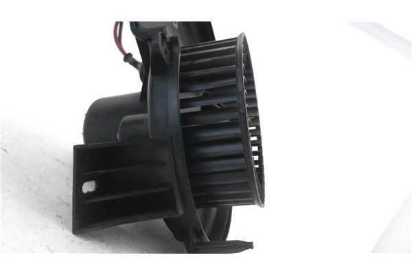 Recambio de motor calefaccion para opel corsa c 1.4 referencia OEM IAM 006453T  