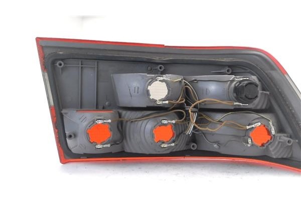 Recambio de piloto trasero izquierdo para opel calibra referencia OEM IAM 451722  