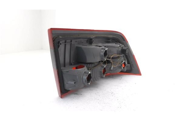 Recambio de piloto trasero izquierdo para opel calibra referencia OEM IAM 451722  