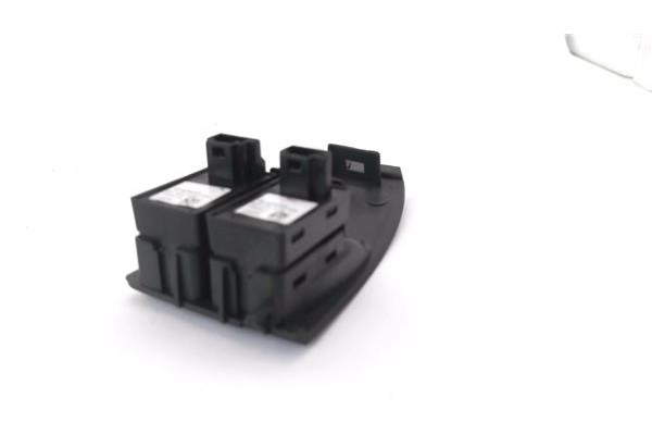 Recambio de mando elevalunas delantero izquierdo para smart fortwo coupe 1.0 fortwo coupe (62kw) referencia OEM IAM A4517271349 