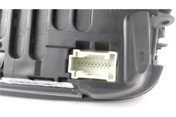 Recambio de cuadro completo para smart fortwo coupe 1.0 fortwo coupe (62kw) referencia OEM IAM A4515400847 102499015 